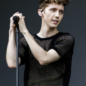 特洛伊·希文 Troye Sivan – Lollapalooza Brazil 2019 [画质一般] [HDTV TS 7.27GB]