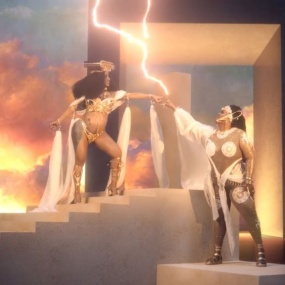 Lizzo feat. Cardi B – Rumors 1080P [Master MP4 2.07GB]