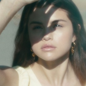 赛琳娜·戈麦斯 Selena Gomez – Fetish [Master MP4 960.6MB]