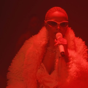 Doja Cat – Red Room (BBC Radio 1 Live Lounge) [WEB-DL MP4 521.1MB]