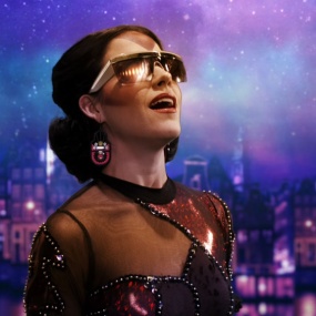 麦莉·希拉 Miley Cyrus – We Can't Stop (2011 MTV Europe Music Awards) [HDTV TS 679.8MB]