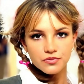 Britney Spears – Baby One More Time (nnbritney Upscaled) [WEB-DL MOV 549MB]