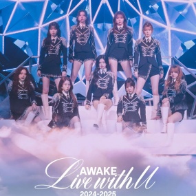 NiziU Live with U 2024-2025 'AWAKE'[Limited Edition] [2025.08.20] [BDISO 2BD 62.7GB]