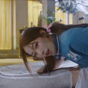 LE SSERAFIM – DIFFERENT 1080P [Bugs MP4 470MB]