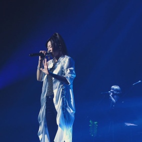 仓木麻衣 20th Anniversary Mai Kuraki Live Project 2019 “Let\'s GOAL!～薔薇色の人生～《TS HDTV 17.84G》