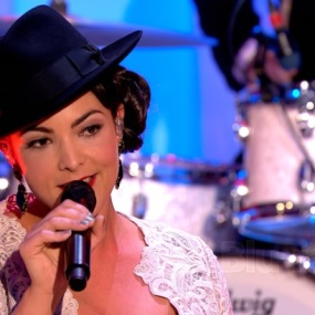卡萝.艾默洛：BBC现场演唱会 Caro Emerald: In Concert 2013《ISO 27.0GB》