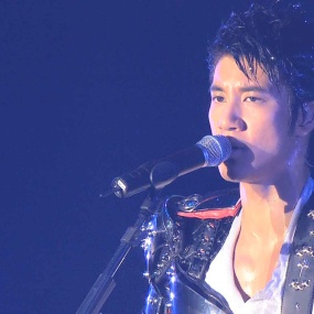 王力宏 2008 Sony Ericsson MUSIC-MAN 世界巡迴演唱会影音全纪录 [BDMV 42.48GB]