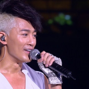 林峰 Come 2 Me Beauty Live On Stage 2010 香港红馆演唱会 [BDISO 39.59GB]