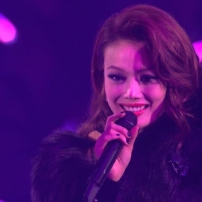 容祖儿 1314 Joey Yung in Concert 2013 香港红馆演唱会《BDMV 46.12G》
