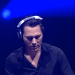 DJ Tiesto – "Elements Of Life"全球巡回演出 Tiesto: Elements of Life World Tour 2008《REMUX MKV 40.2G》