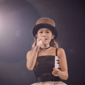 西野加奈 Kana Nishino Love.Collection Live 2019 横滨暂别演唱会《BDMV 38.1G》