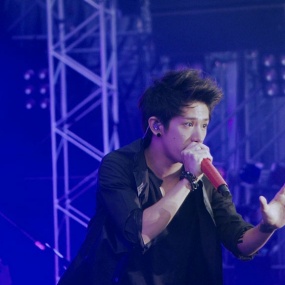 ONE OK ROCK 2014 “Mighty Long Fall at Yokohama Stadium"《HDTV TS 14.14G》