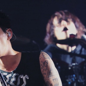 ONE OK ROCK 2017 “Ambitions\" JAPAN TOUR《HDTV TS 15.01G》