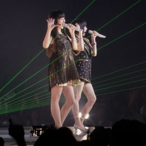 电音香水2009直角二等辺三角形 Perfume Second Tour 2009《BDMV 48.37G》