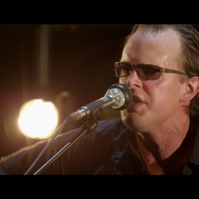 乔·博纳马萨 维也纳歌剧院之原声吉他现场演唱会 Joe Bonamassa – An Acoustic Evening at the Vienna Opera House 2012 [ISO 43.9GB]