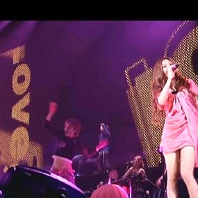 仓木麻衣：十周年巡回演唱会 ANNIVERSARY MAI KURAKI LIVE TOUR 2009 "BEST" （4DVD-ISO22.85）