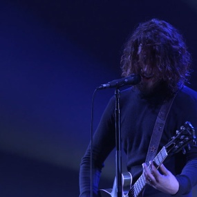 声音花园乐队 2019 电视直播现场演唱会 Soundgarden – Live from the Artists Den 2019 [BDMV 36.8GB]