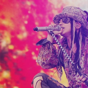 彩虹乐队 L'Arc～en～Ciel LIVE 2015 L'ArCASINO (WOWOW Prime)《HDTV TS 16.42G》