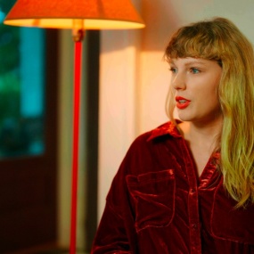 泰勒·斯威夫特 Taylor Swift – Folklore The Long Pond Studio Sessions 2020 HDR 2160P《WEB-DL MKV 13.2G》