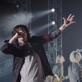 ONE OK ROCK 2013 "Jinsei x Kimi =" Tour Live & Film《2BD ISO 60G》