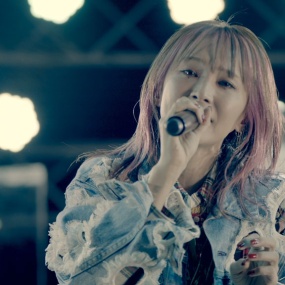 织部里沙 LiSA – LADYBUG 初回生産限定盤A 2021 CD+BLURAY《BDMV 22.3G》