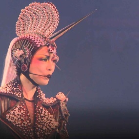 郑秀文世界巡回演唱会香港站 Touch Mi World Tour Live 2014 [BDISO 46.21GB]