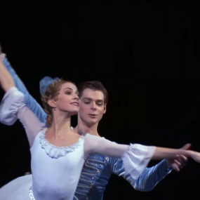 柴可夫斯基 胡桃夹子 年马林斯基剧院版本 Tchaikovsky: The Nutcracker 2012 [BDISO 22.5GB]