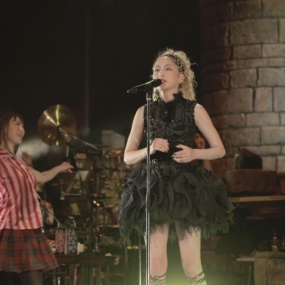 中岛美嘉 MIKA NAKASHIMA – LIVE IS "REAL" 2013 ~THE LETTER Anata ni Tsutaetakute あなたに伝えたくて~《BDISO 42.47G》