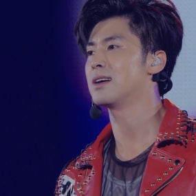 东方神起演唱会 TOHOSHINKI LIVE TOUR 2015~WITH~ [BDMV 2BD 60.5GB]