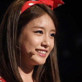 T-ARA组合日本武道馆演唱会 T-ARA Japan Tour 2012 Jewelry Box [BDISO 41.1GB]