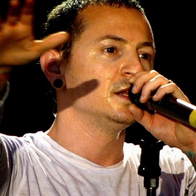 林肯公园 革命之路之米尔顿凯恩 Linkin Park Road To Revolution 2008 [BDMV 22.5GB]