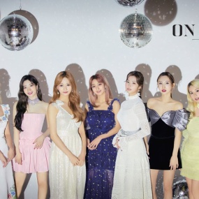 TWICE 트와이스 – TWICE Japan 2021 Season's Greetings ON & OFF [DVD ISO 2.82GB]