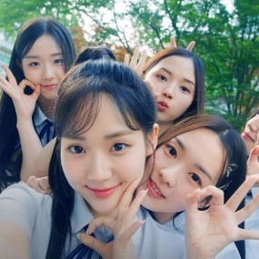 tripleS – Touch 4K 2160P [Bugs MP4 1.29GB]