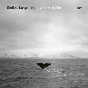 西尼卡·朗格 Sinikka Langeland – Wind and Sun 2023 [24Bit/96kHz] [Hi-Res Flac 1.26GB]