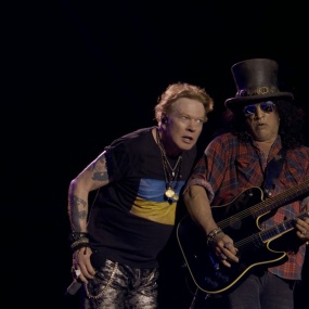 枪与玫瑰 Guns N' Roses – Live @ Glastonbury 2023 H265 4K 2160P [WEB-DL TS 31.4GB]