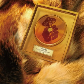 DJ OZMA – SINGLE COLLECTION-2006~2008 ~A-side trax~ [DVD ISO 2.99GB]