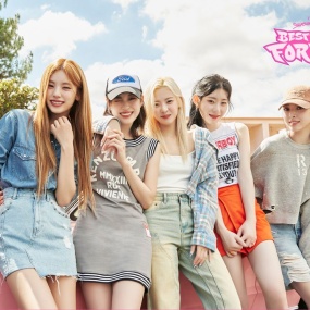 ITZY 있지 – ITZY 2024 Season's Greetings BEST FRIENDS FOREVER 2023 [DVD ISO 1.8GB]