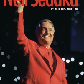 尼尔·萨达卡 Neil Sedaka – The Show Goes On – Live at the Royal Albert Hall 2006 [2013] [BDMV 38.5GB]