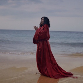 洛德 Lorde – Perfect Places [STR外挂中英字幕1080P] [ProRes MOV 5.47GB]