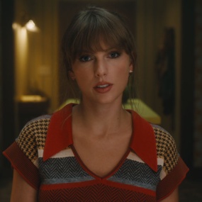 泰勒·斯威夫特 Taylor Swift – Anti-Hero [2160P 4K] [WEB-DL MP4 684.3MB]