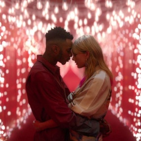 泰勒·斯威夫特 Taylor Swift – Lover [2160P 4K] [WEB-DL MKV 738.6MB]