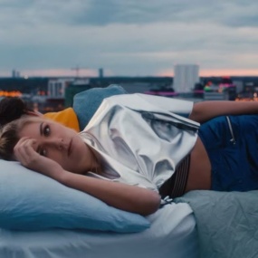 Clara Mae (ex. Ace of Base) – Rooftop 1080P [ProRes MOV 4.18GB]