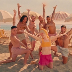 Carly Rae Jepsen – Beach House 1080P [ProRes MOV 4.37GB]